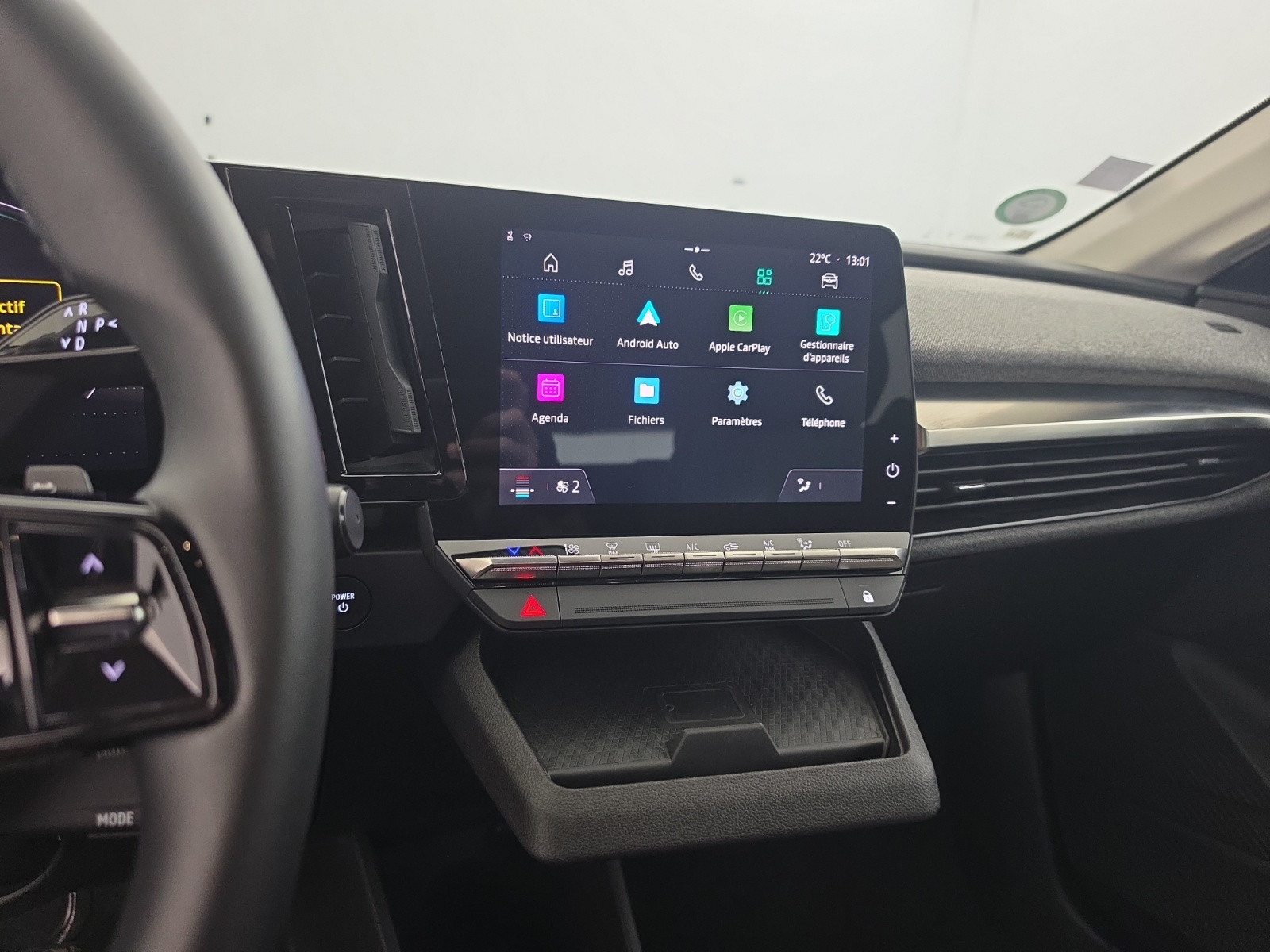 Vente en ligne Renault Megane E-Tech  EV40 130ch standard charge au prix de 16 990 €