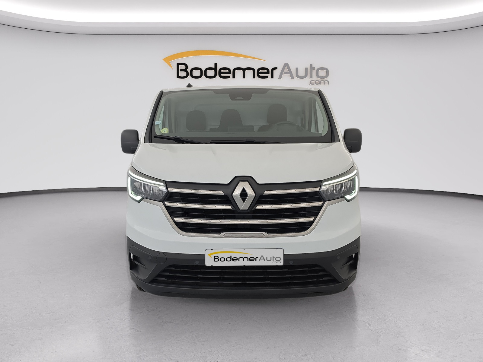 Vente en ligne Renault Trafic 3 Fourgon TRAFIC FGN L1H1 2800 KG BLUE DCI 130 au prix de 20 690 €