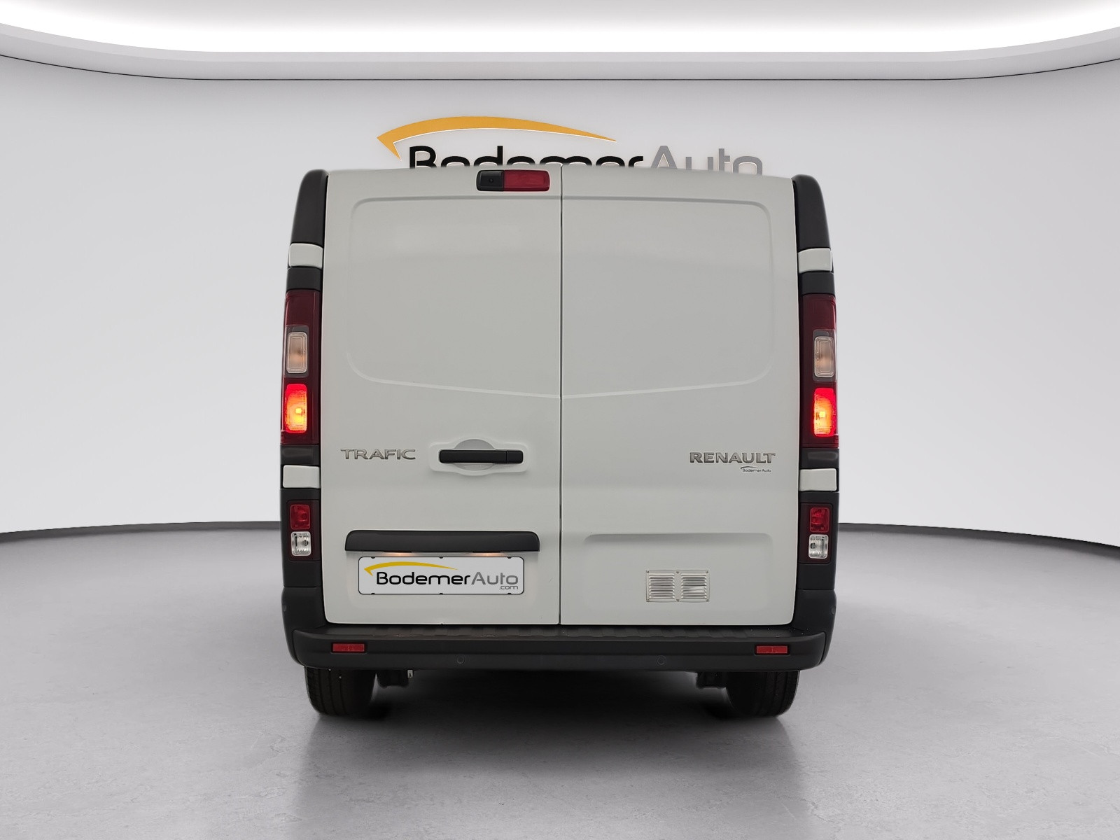 Vente en ligne Renault Trafic 3 Fourgon TRAFIC FGN L1H1 2800 KG BLUE DCI 130 au prix de 20 690 €