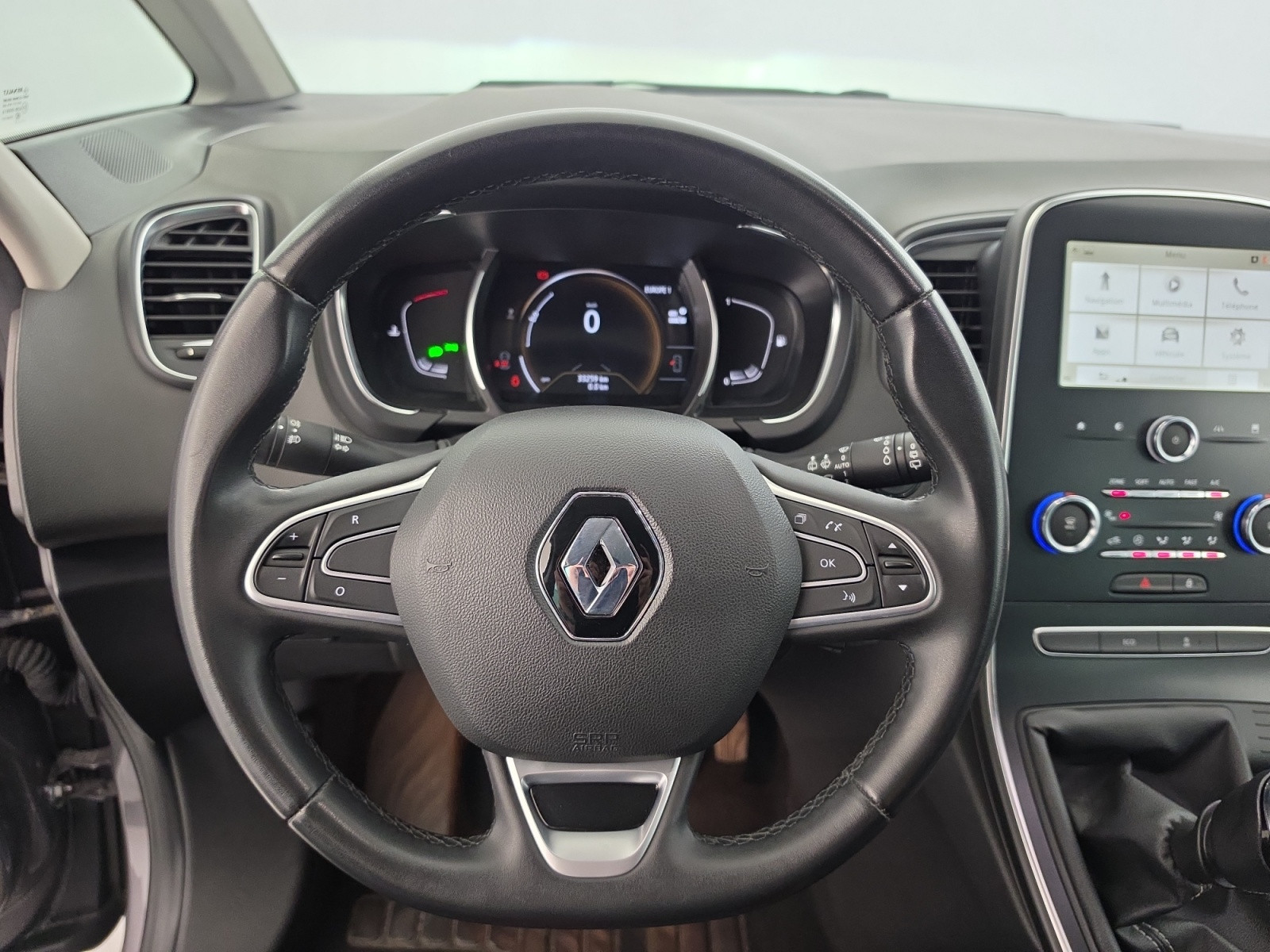 Vente en ligne Renault Grand Scenic 4 Grand Scenic TCe 140 au prix de 21 990 €