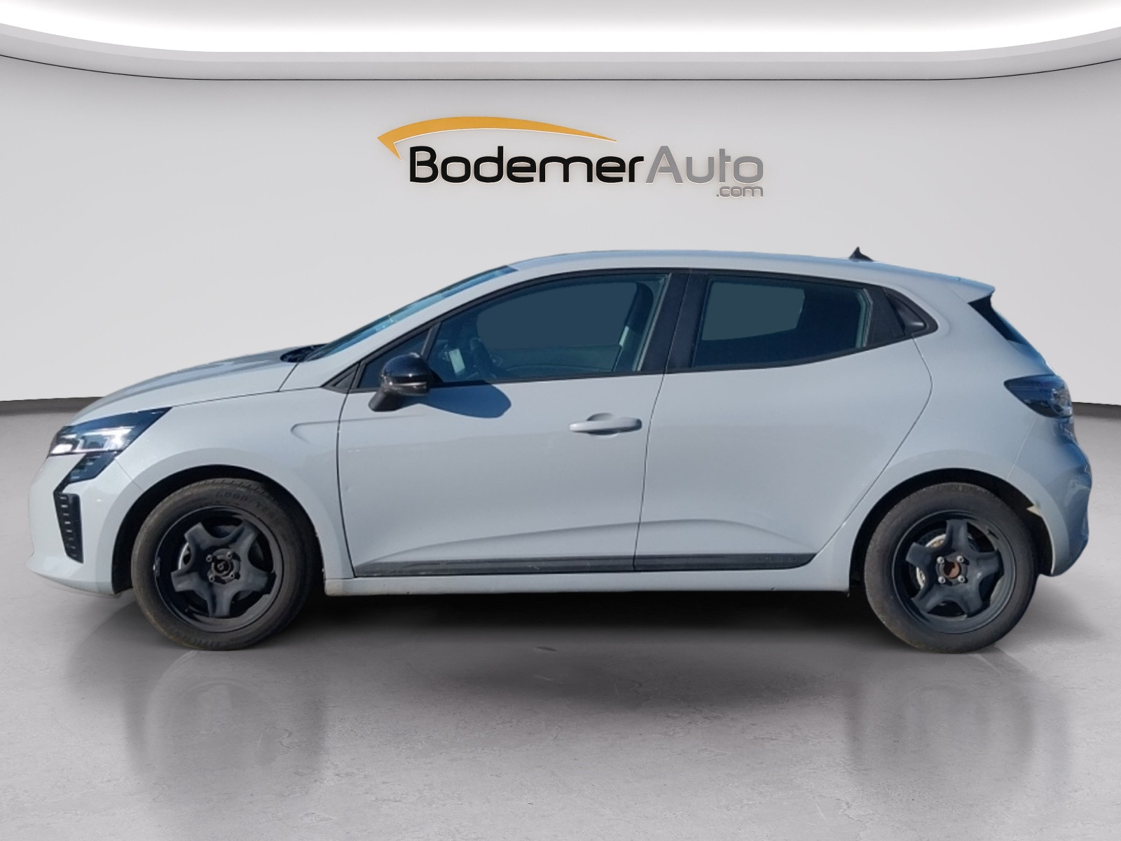Vente en ligne Renault Clio 5 Clio dCi 100 au prix de 15 990 €