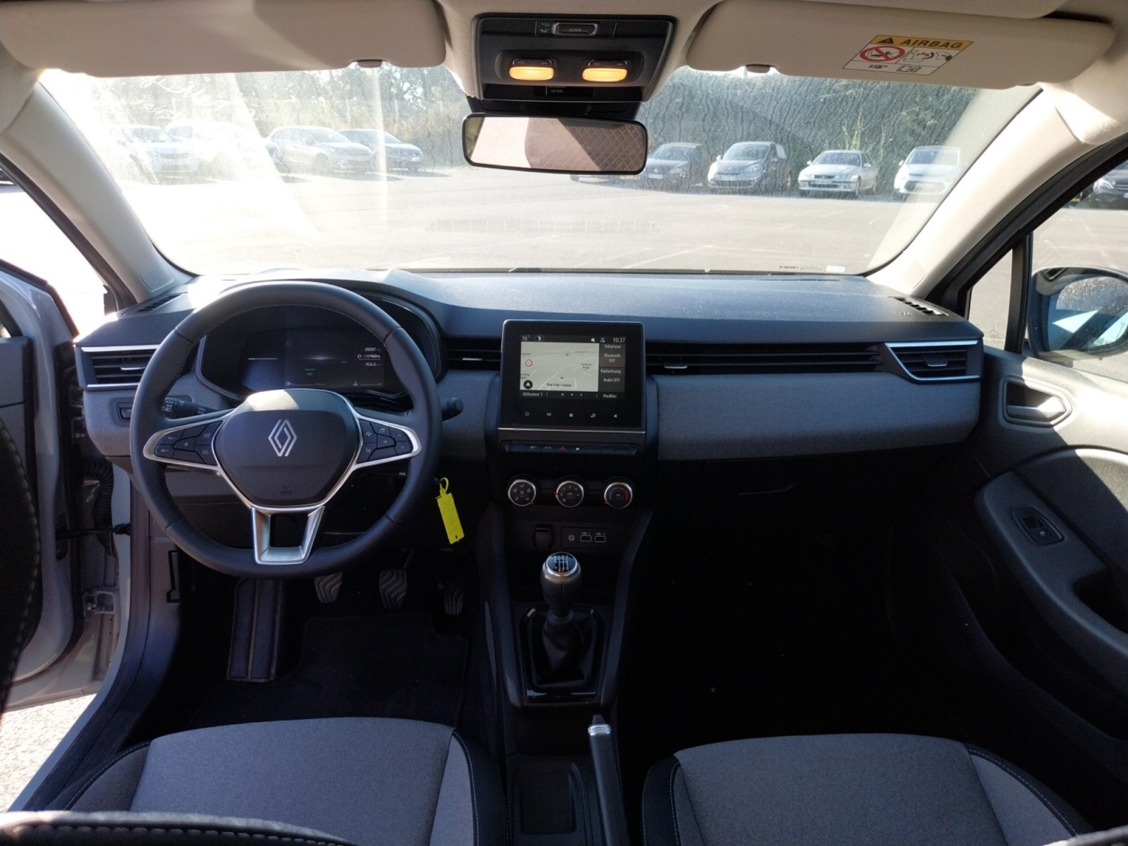 Vente en ligne Renault Clio 5 Clio dCi 100 au prix de 15 990 €