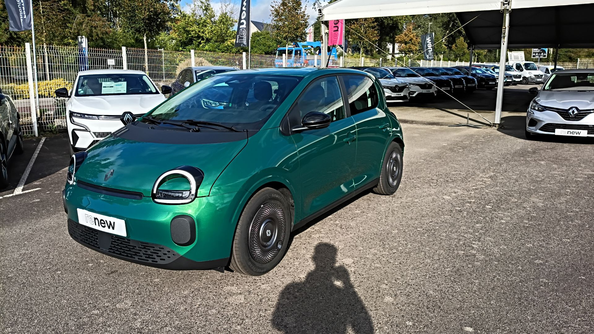 Vente en ligne Renault Twingo Electrique  80 ch autonomie urbaine au prix de 19 490 €
