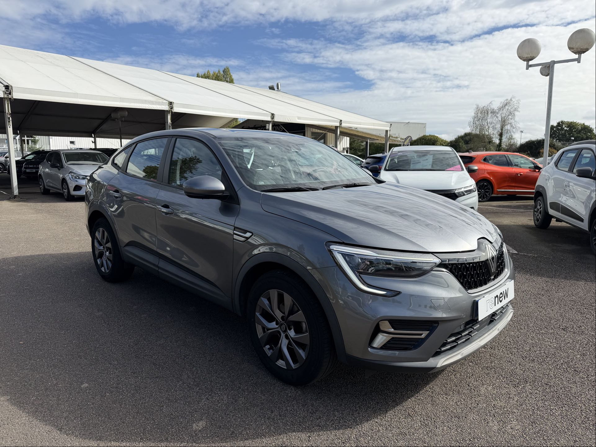 Vente en ligne Renault Arkana  TCe 140 EDC - 23 au prix de 18 490 €