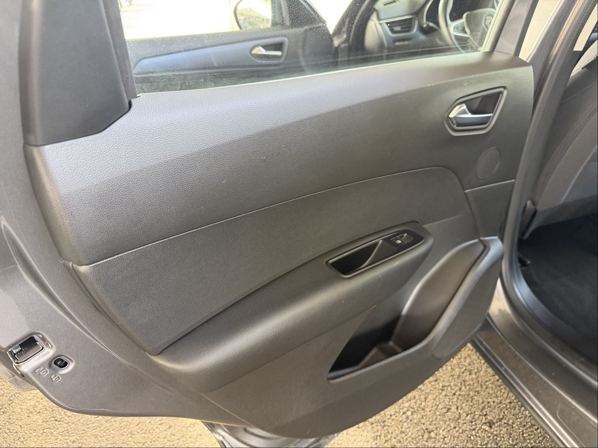 Vente en ligne Renault Arkana  TCe 140 EDC - 23 au prix de 18 490 €