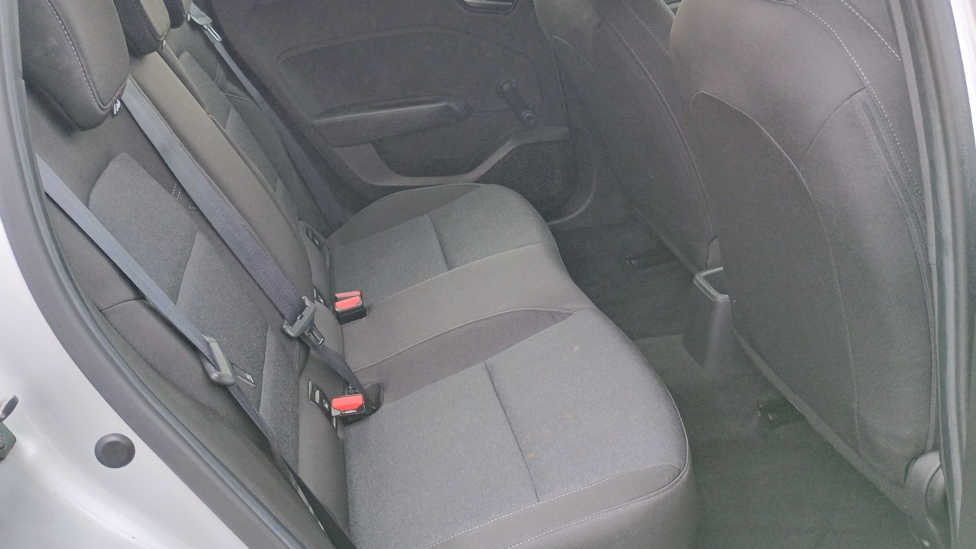 Vente en ligne Renault Clio 5 Clio TCe 90 au prix de 14 490 €
