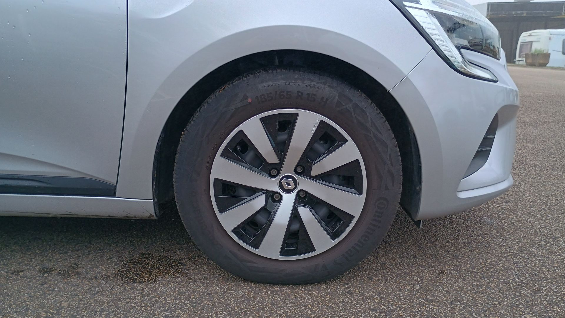 Vente en ligne Renault Clio 5 Clio TCe 90 au prix de 14 490 €