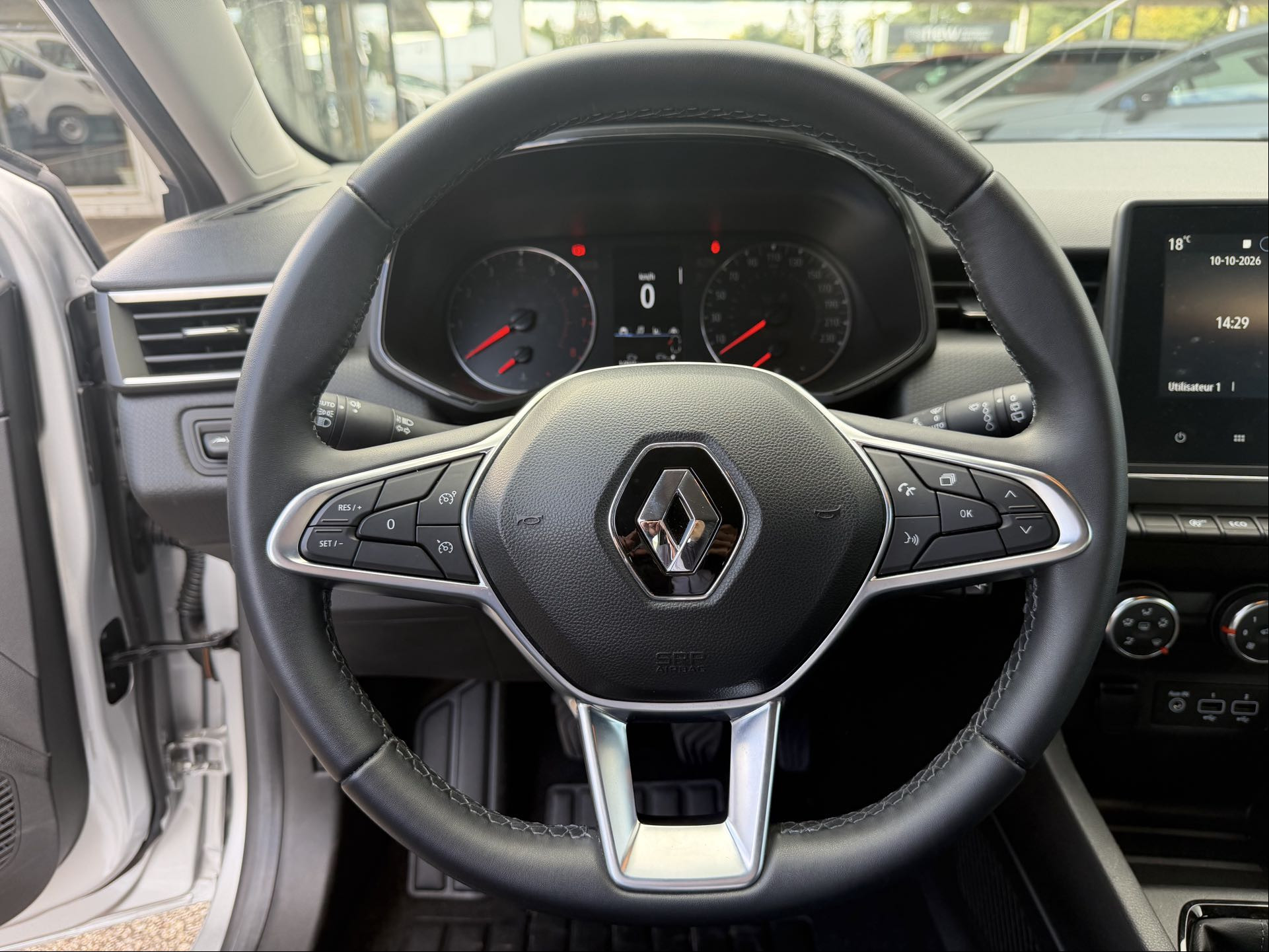 Vente en ligne Renault Clio 5 Clio TCe 90 au prix de 14 790 €