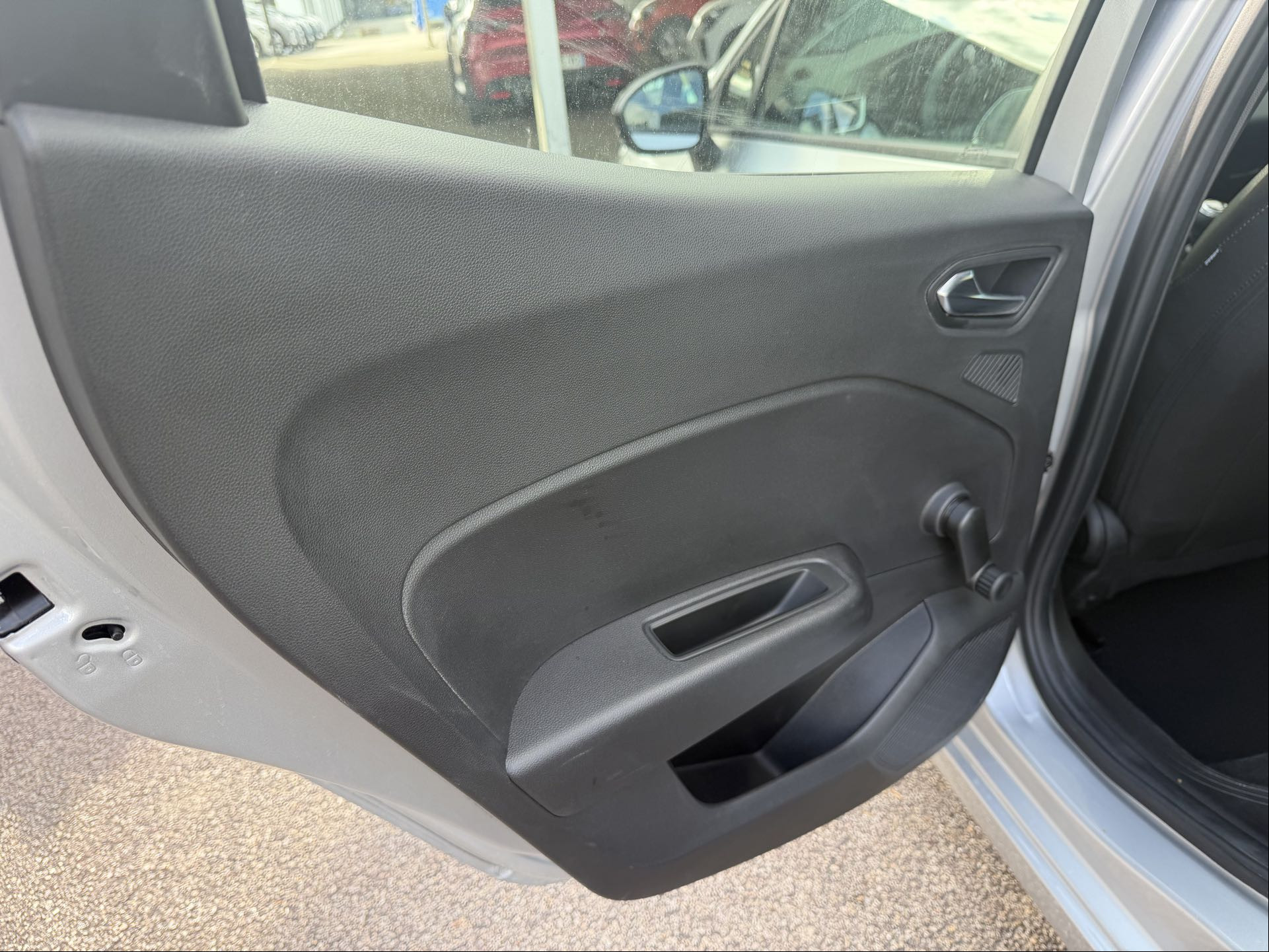 Vente en ligne Renault Clio 5 Clio TCe 90 au prix de 14 790 €