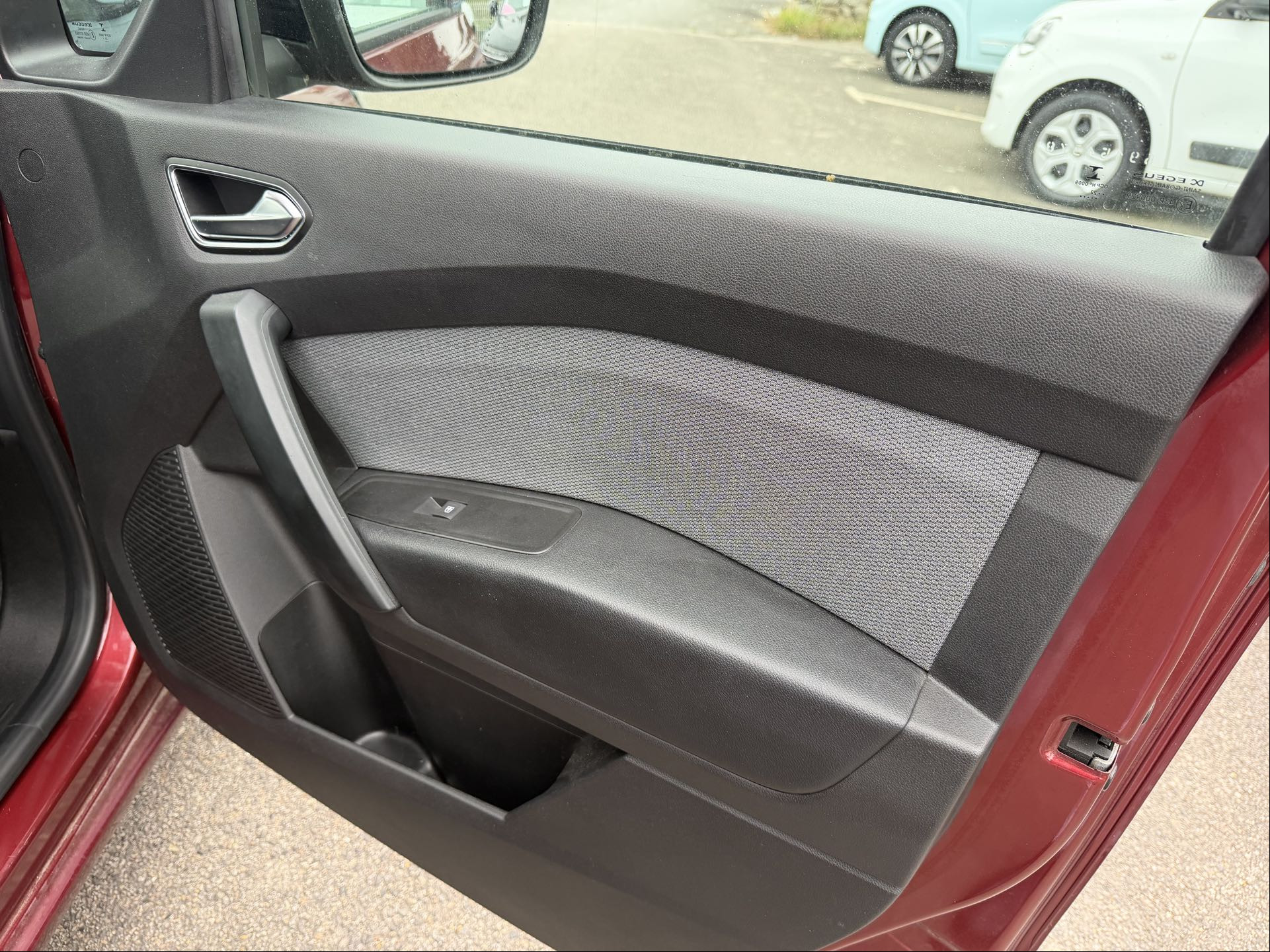 Vente en ligne Renault Kangoo  Blue dCi 95 au prix de 19 990 €