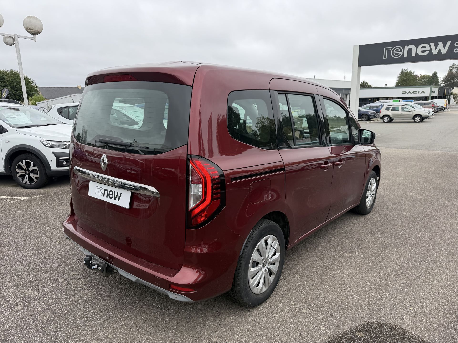 Vente en ligne Renault Kangoo  Blue dCi 95 au prix de 19 990 €