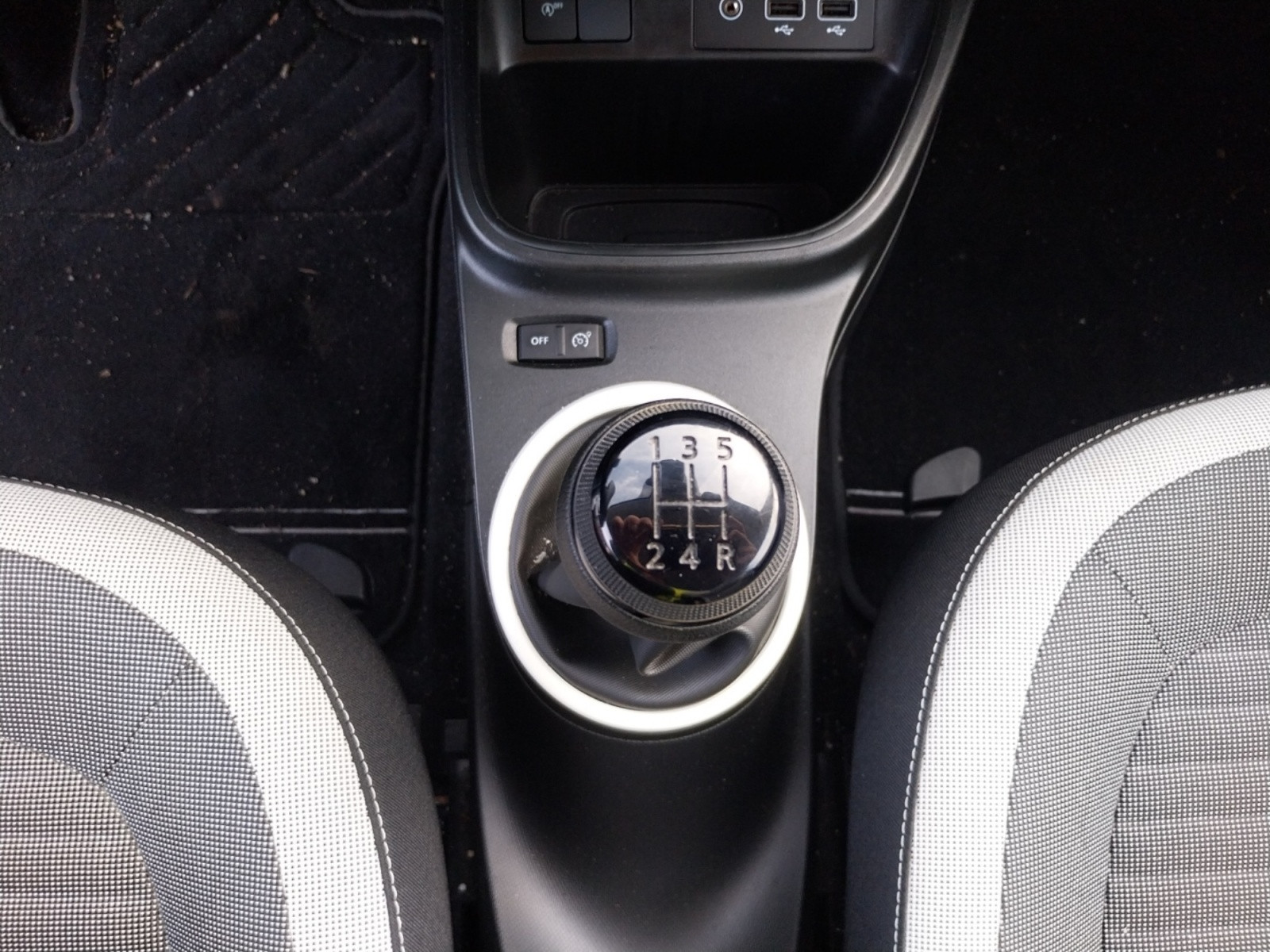 Vente en ligne Renault Twingo 3  SCe 65 au prix de 10 690 €