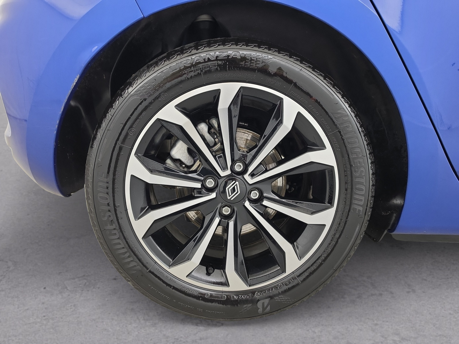 Vente en ligne Renault Clio 5 Clio E-Tech full hybrid 145 ch GSR2 au prix de 19 490 €