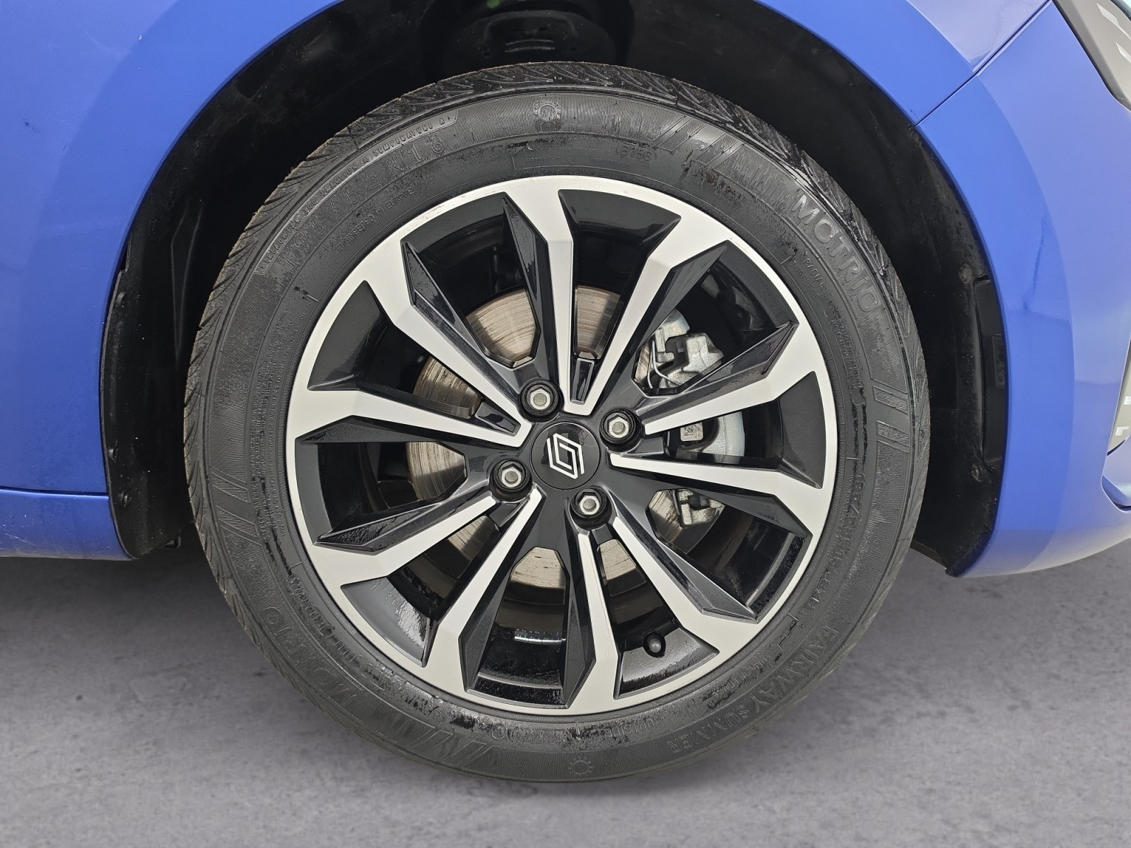 Vente en ligne Renault Clio 5 Clio E-Tech full hybrid 145 ch GSR2 au prix de 19 490 €