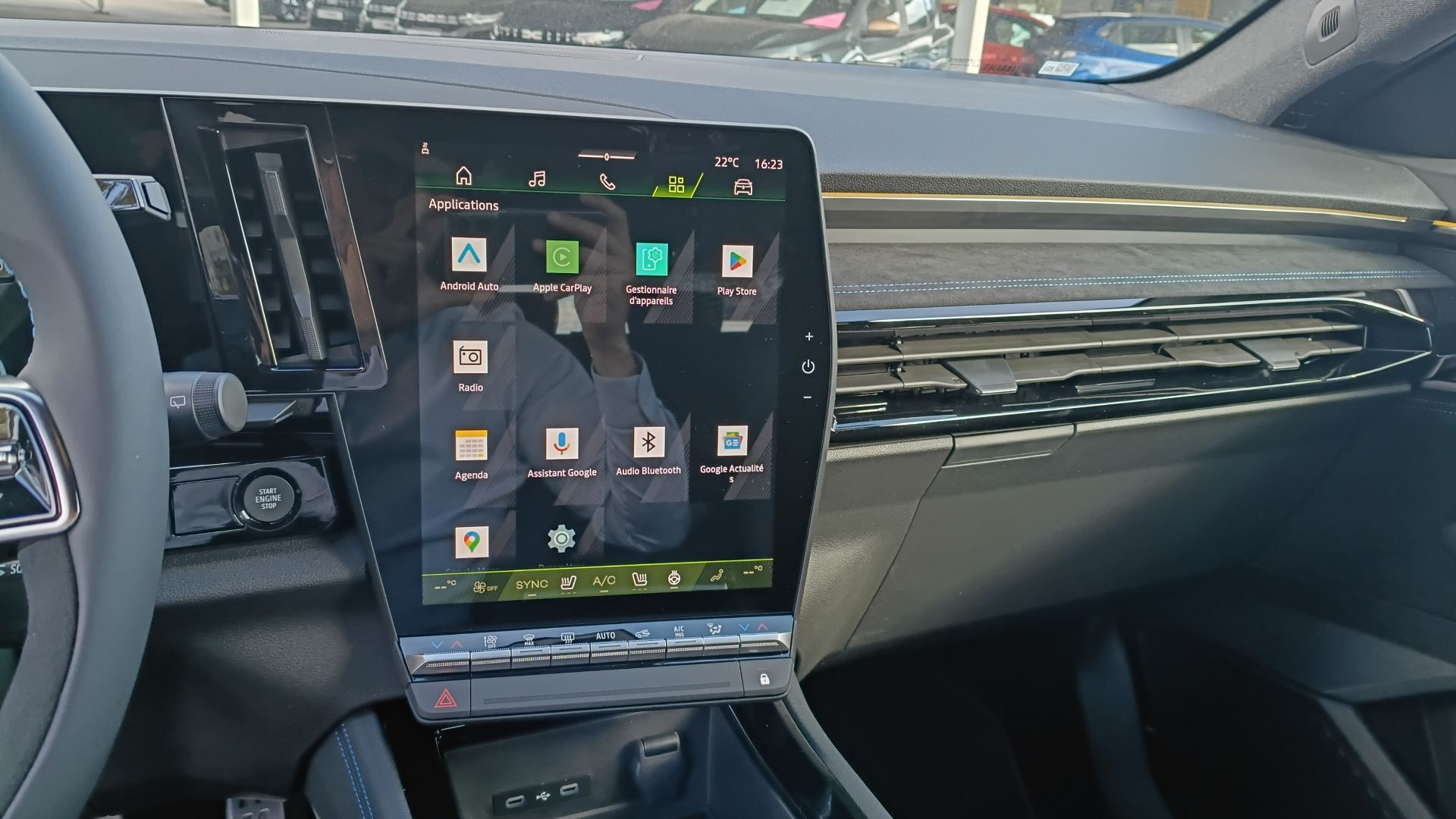 Vente en ligne Renault Austral  full hybrid E-Tech 200 ch au prix de 46 000 €