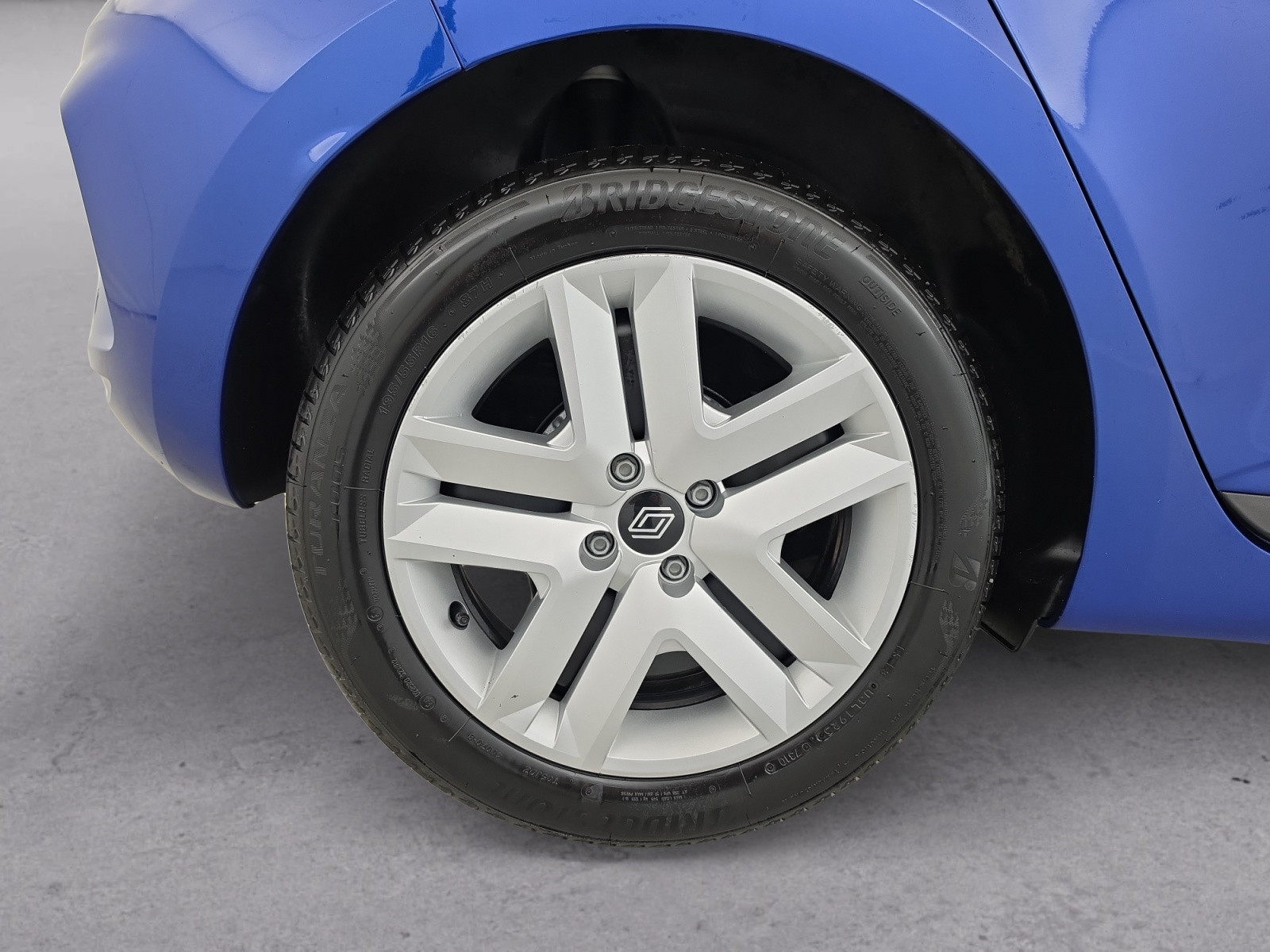 Vente en ligne Renault Clio 5 Clio TCe 90 ch GSR2 au prix de 15 390 €