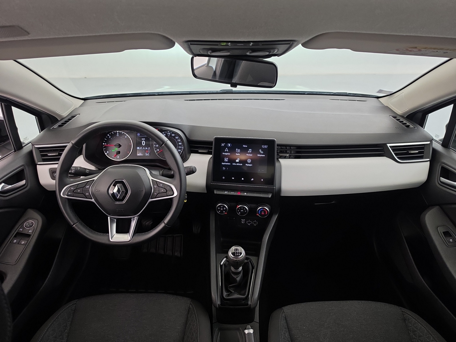 Vente en ligne Renault Clio 5 Clio Blue dCi 100 - 21N au prix de 12 990 €