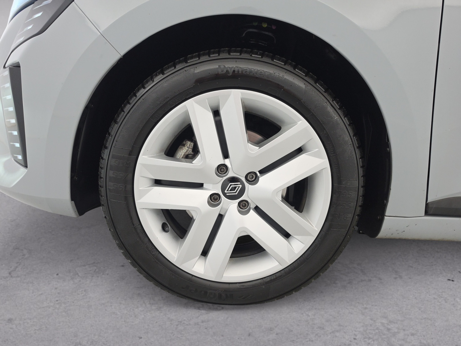 Vente en ligne Renault Clio 5 Clio dCi 100 au prix de 15 590 €