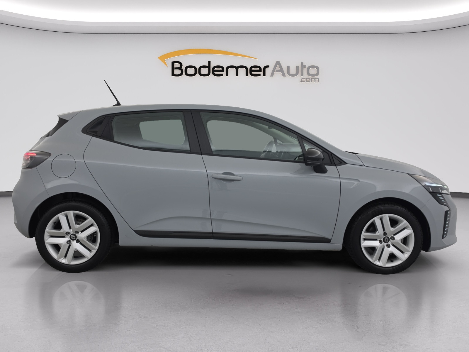 Vente en ligne Renault Clio 5 Clio dCi 100 au prix de 15 590 €