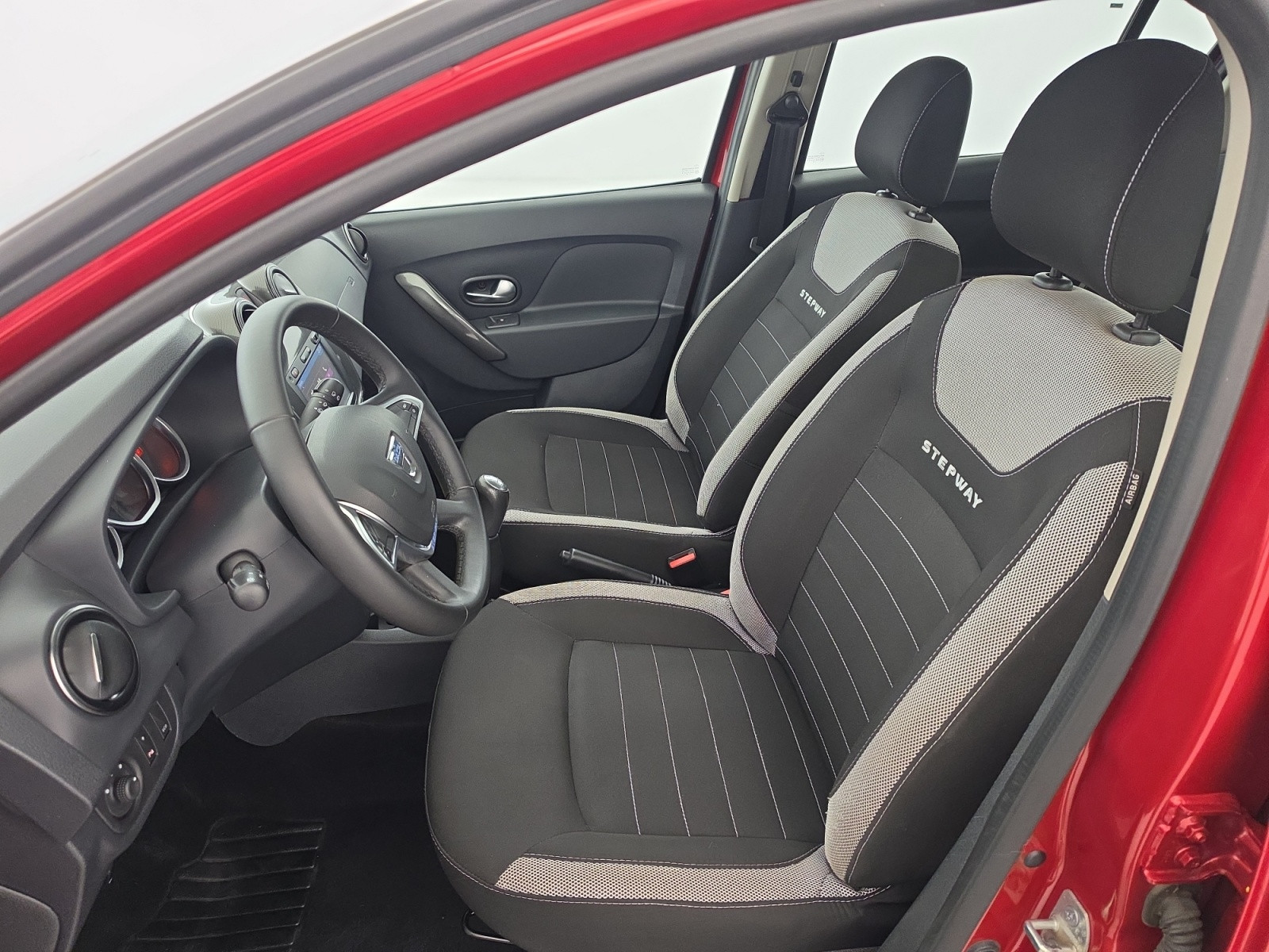 Vente en ligne Dacia Sandero  TCe 90 au prix de 8 990 €