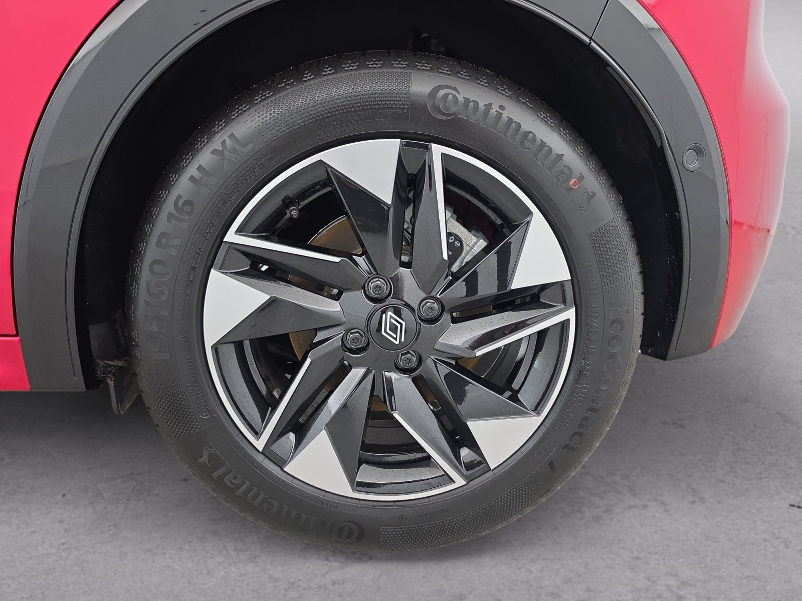Vente en ligne Renault Clio 6 Clio E-Tech full hybrid 160 ch au prix de 25 790 €