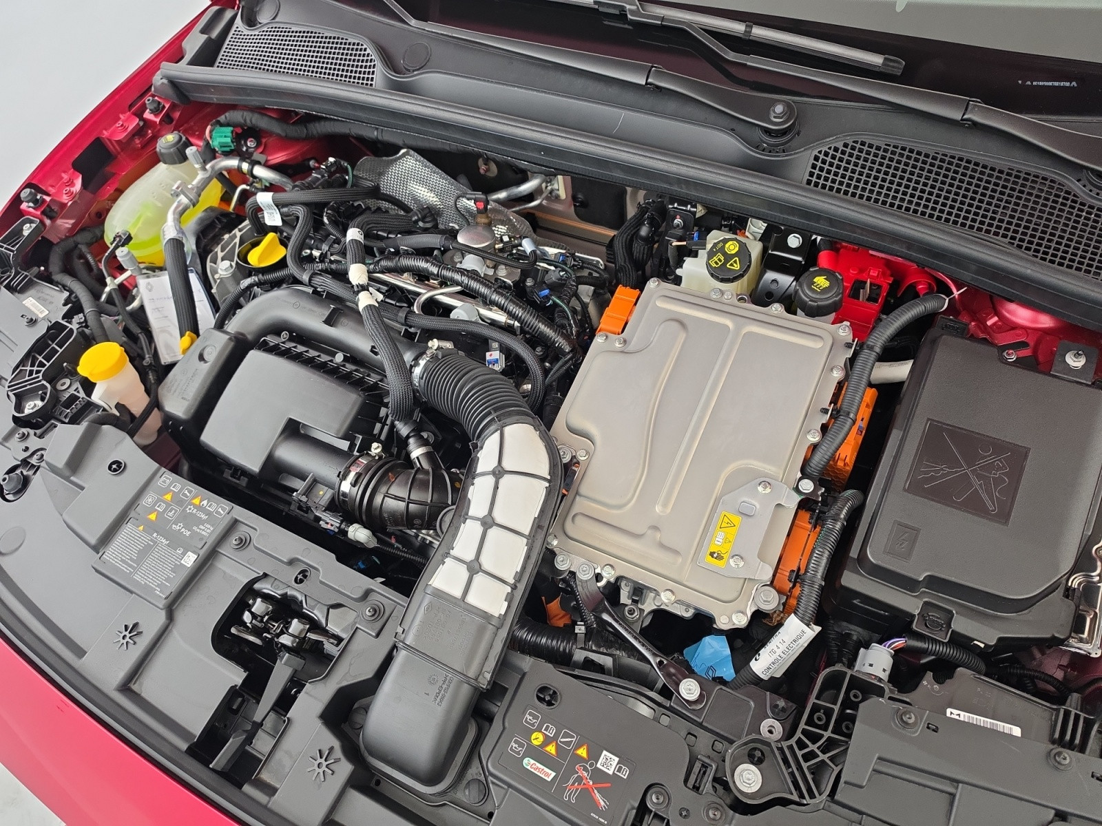 Vente en ligne Renault Clio 6 Clio E-Tech full hybrid 160 ch au prix de 25 790 €