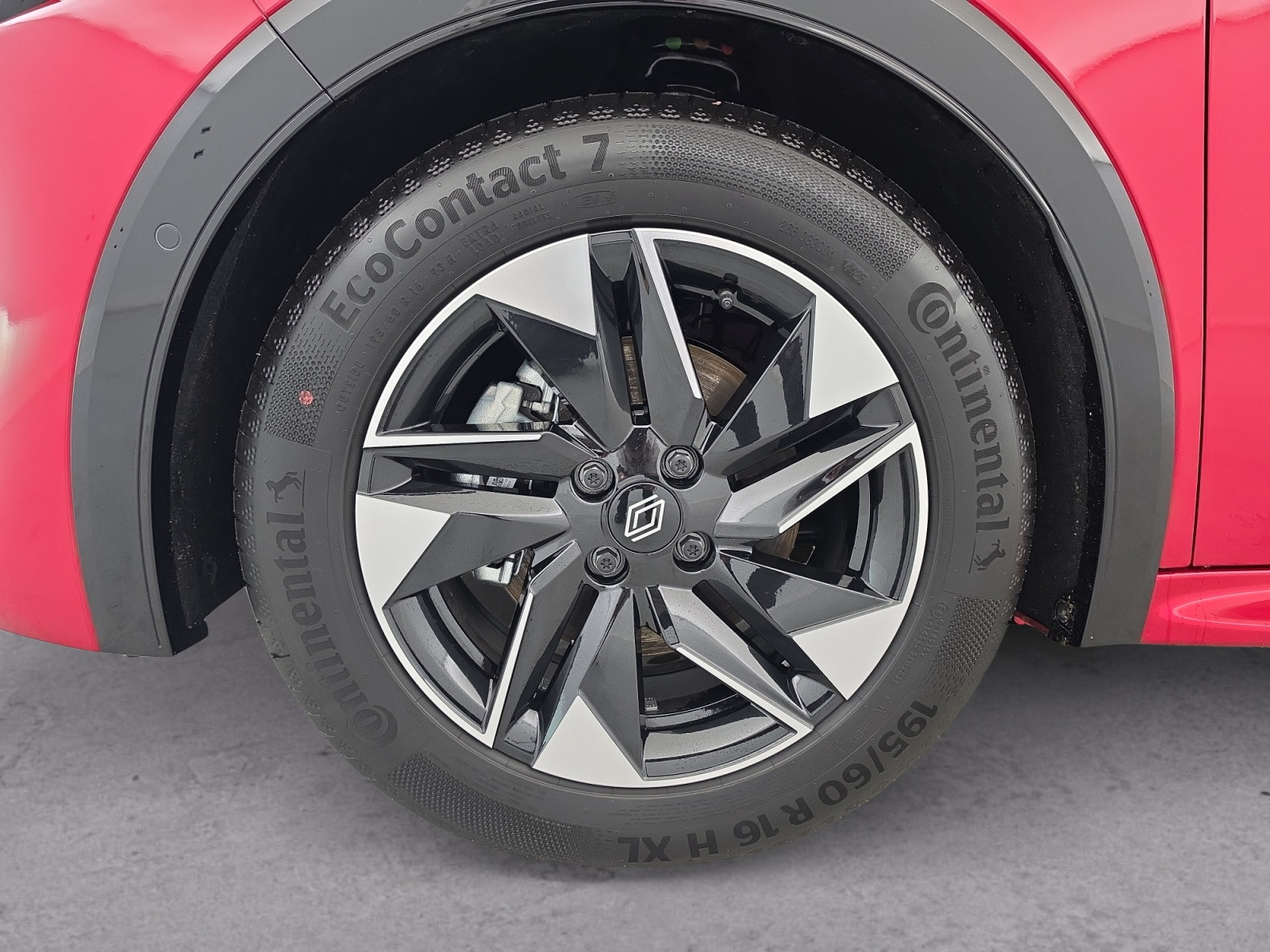 Vente en ligne Renault Clio 6 Clio E-Tech full hybrid 160 ch au prix de 25 790 €