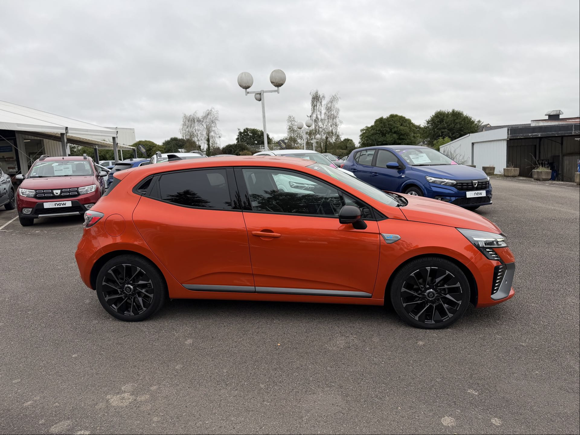 Vente en ligne Renault Clio 5 Clio TCe 90 ch GSR2 au prix de 18 490 €