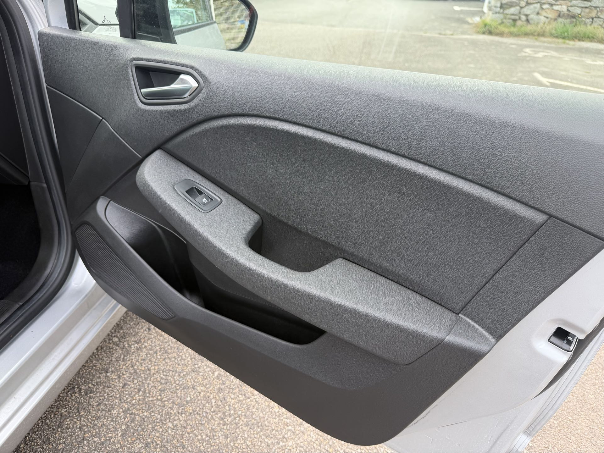 Vente en ligne Renault Clio 5 Clio TCe 90 au prix de 14 990 €