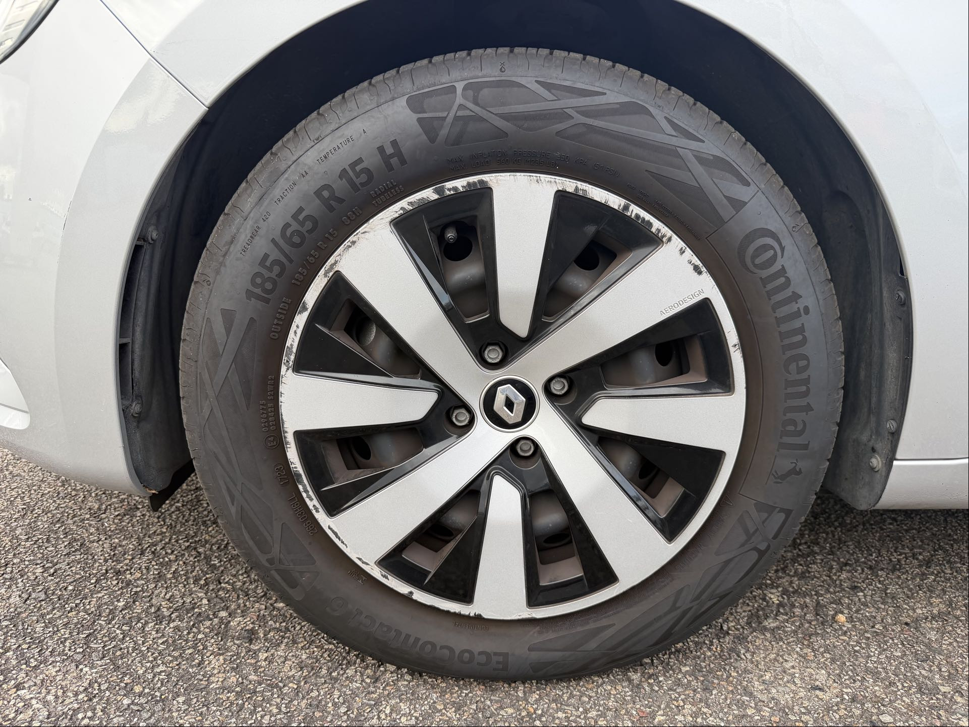 Vente en ligne Renault Clio 5 Clio TCe 90 au prix de 14 990 €