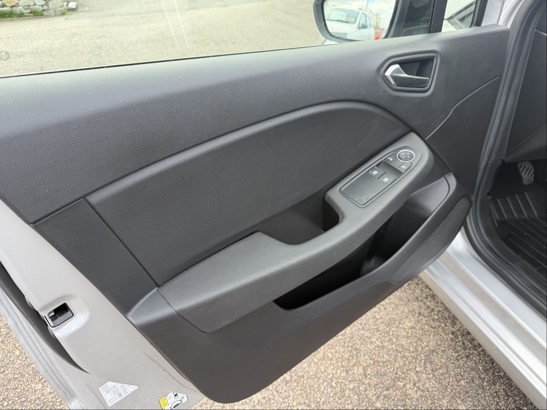 Vente en ligne Renault Clio 5 Clio TCe 90 au prix de 14 990 €