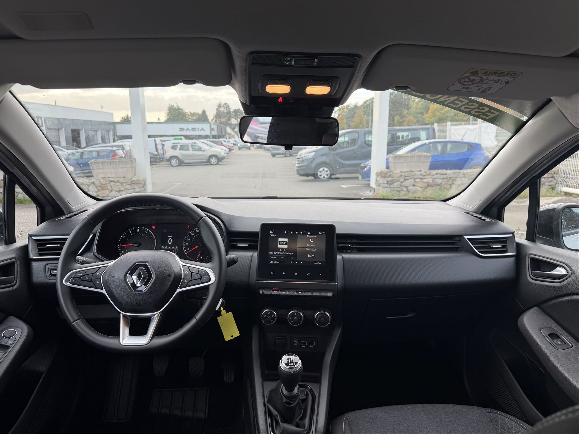 Vente en ligne Renault Clio 5 Clio TCe 90 au prix de 14 990 €