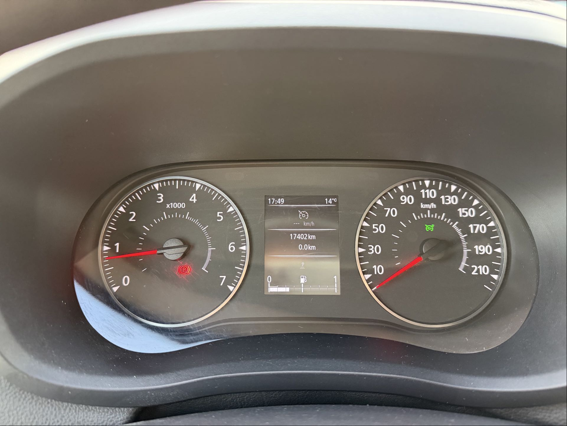Vente en ligne Renault Master Fourgon MASTER FGN TRAC F3500 L3H3 BLUE DCI 135 au prix de 25 290 €