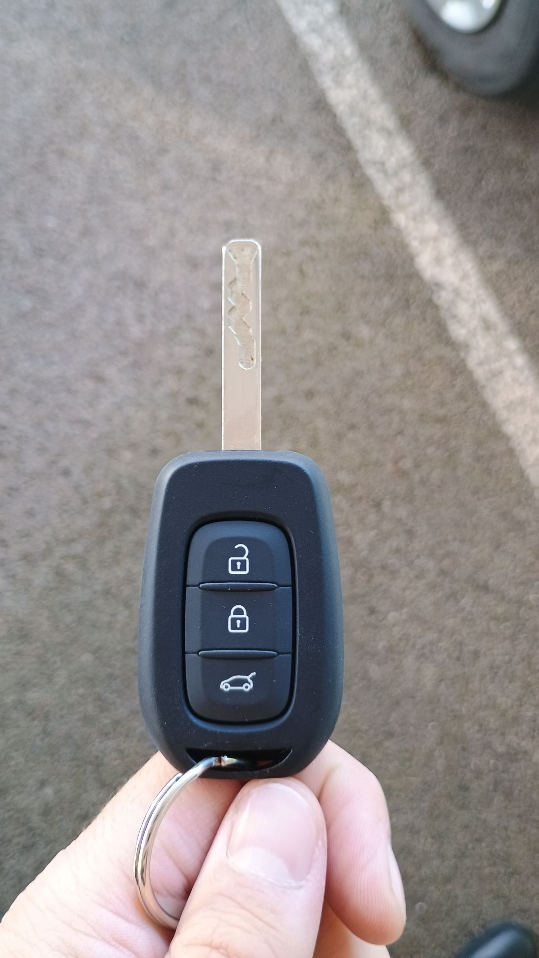 Vente en ligne Renault Clio 5 Clio SCe 65 au prix de 12 490 €