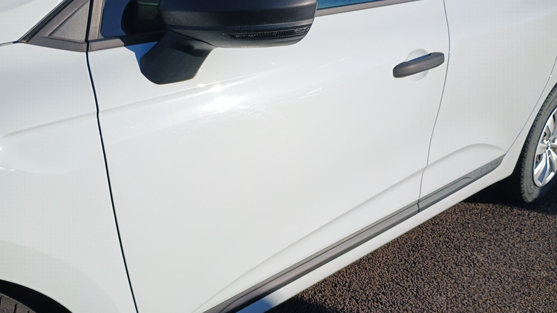 Vente en ligne Renault Clio 5 Clio SCe 65 au prix de 12 490 €