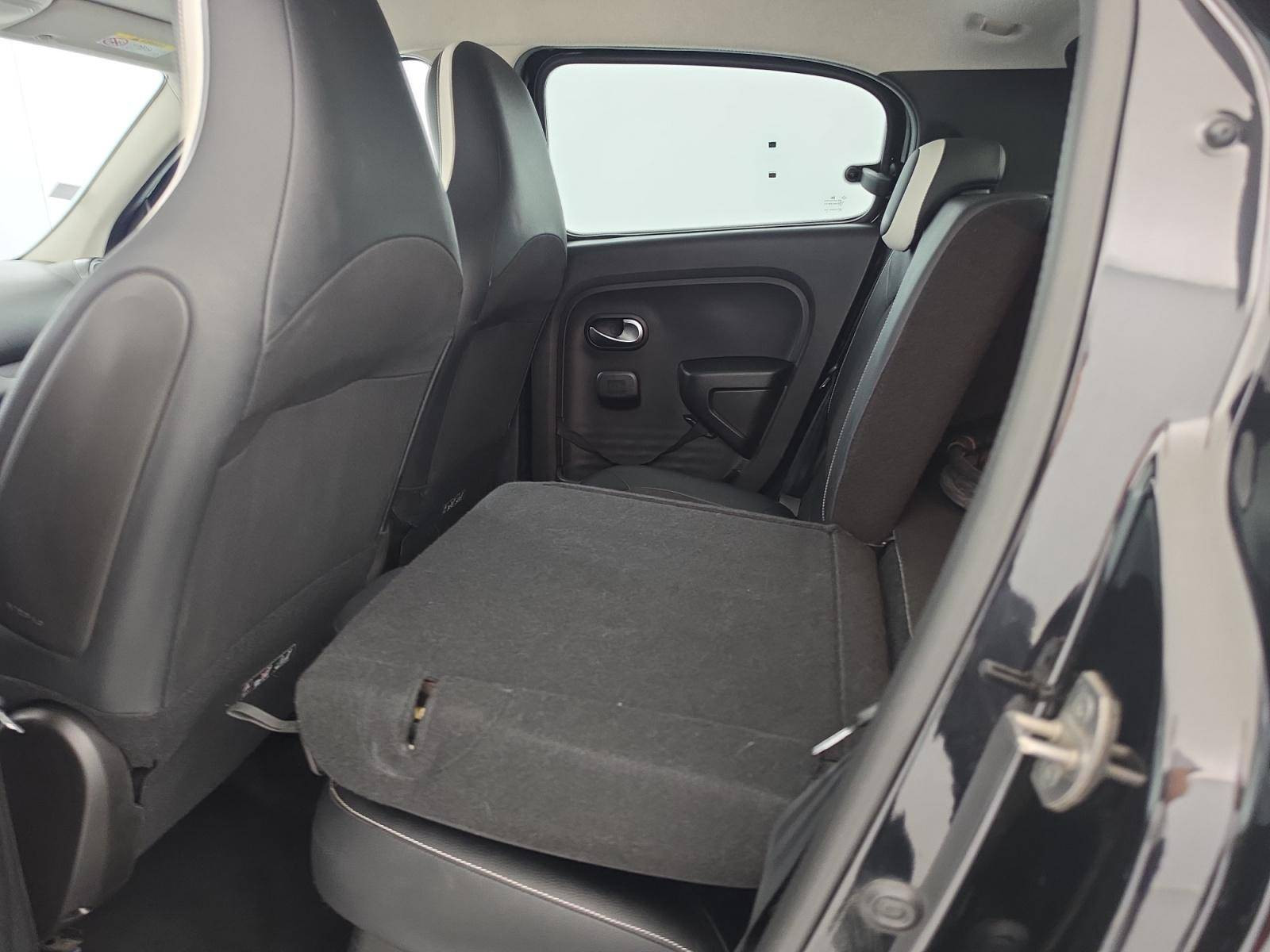 Vente en ligne Renault Twingo Electrique Twingo III E-Tech au prix de 11 590 €