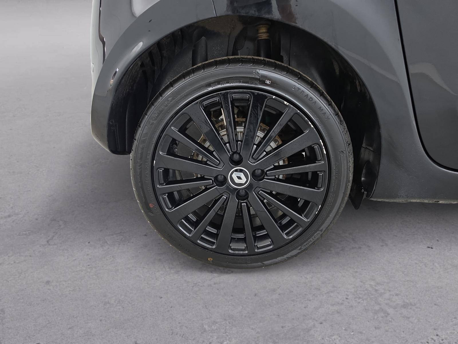 Vente en ligne Renault Twingo Electrique Twingo III E-Tech au prix de 11 590 €