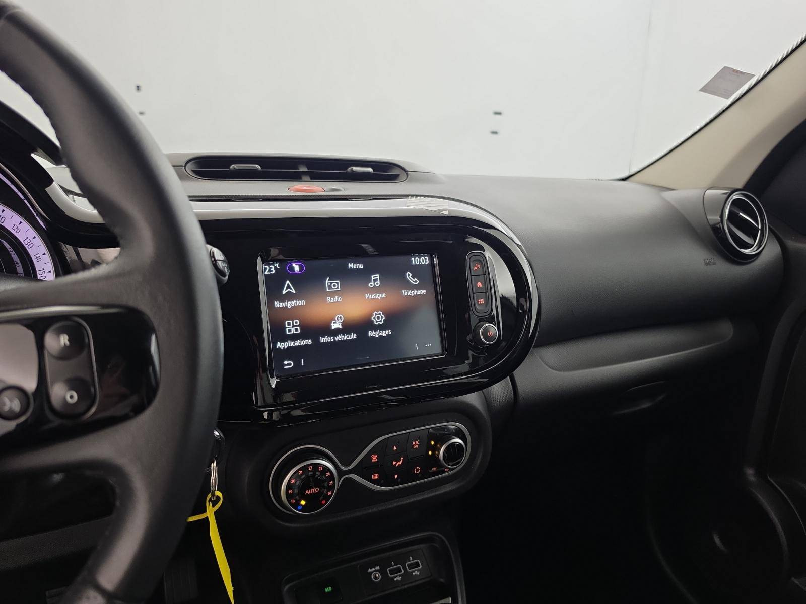 Vente en ligne Renault Twingo Electrique Twingo III E-Tech au prix de 11 590 €