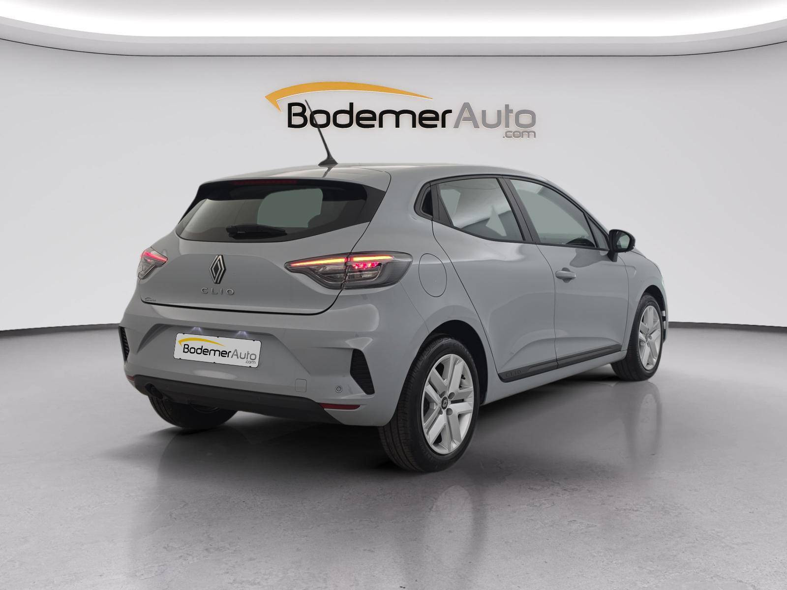 Vente en ligne Renault Clio 5 Clio Blue dCi 100 ch GSR2 au prix de 16 990 €