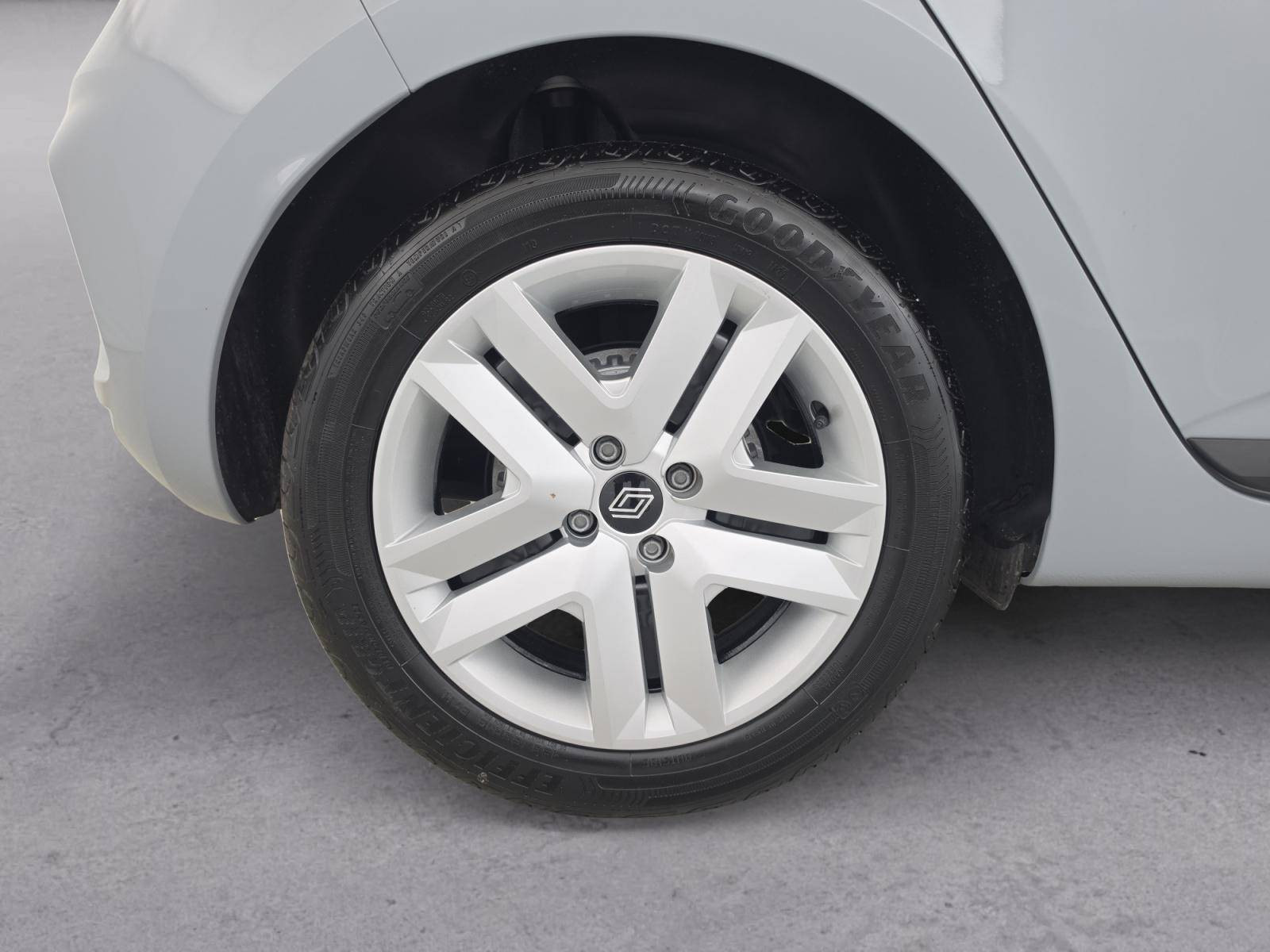 Vente en ligne Renault Clio 5 Clio Blue dCi 100 ch GSR2 au prix de 16 990 €