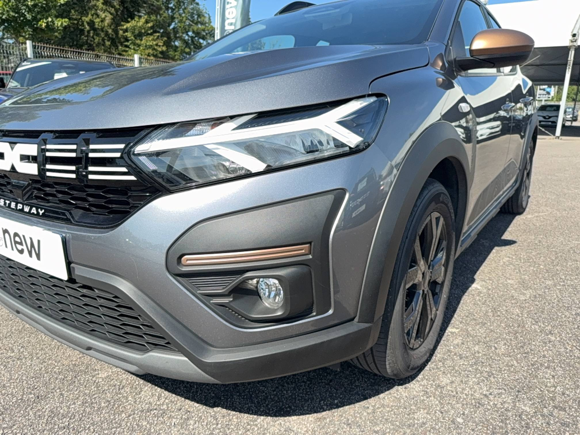 Vente en ligne Dacia Sandero  ECO-G 100 au prix de 16 590 €