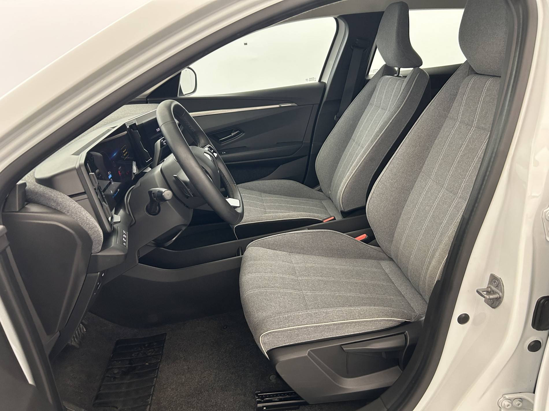 Vente en ligne Renault Megane E-Tech  EV40 130ch standard charge au prix de 18 690 €