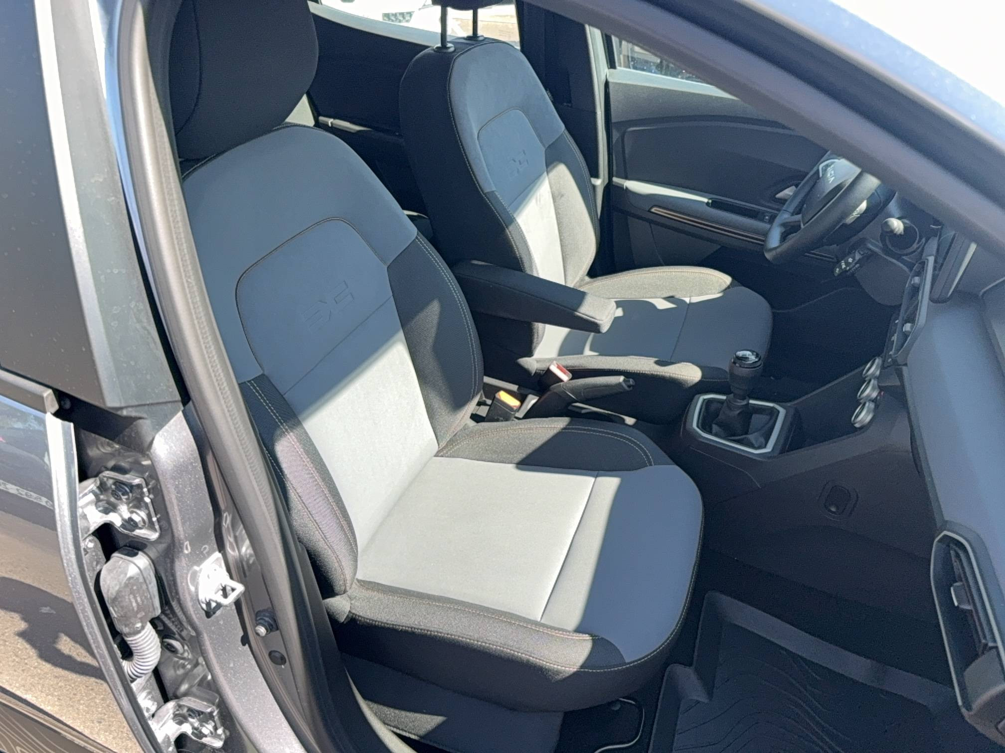 Vente en ligne Dacia Sandero  ECO-G 100 au prix de 16 590 €