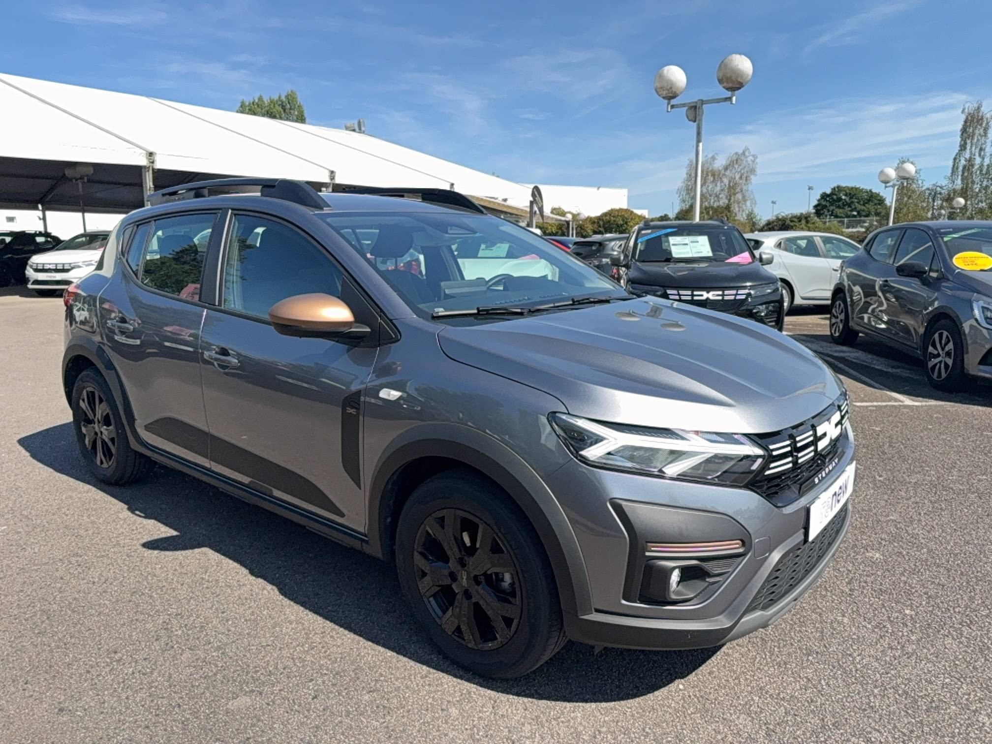 Vente en ligne Dacia Sandero  ECO-G 100 au prix de 16 590 €