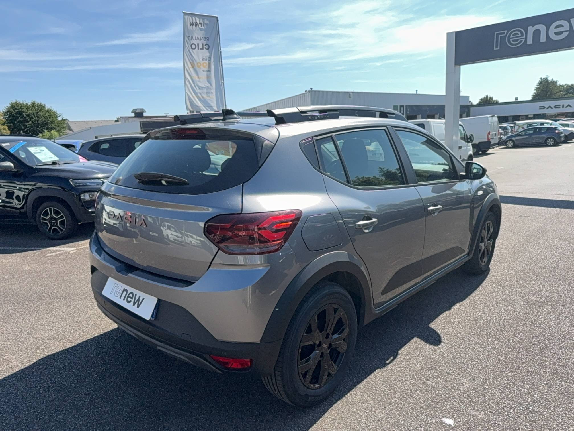 Vente en ligne Dacia Sandero  ECO-G 100 au prix de 16 590 €