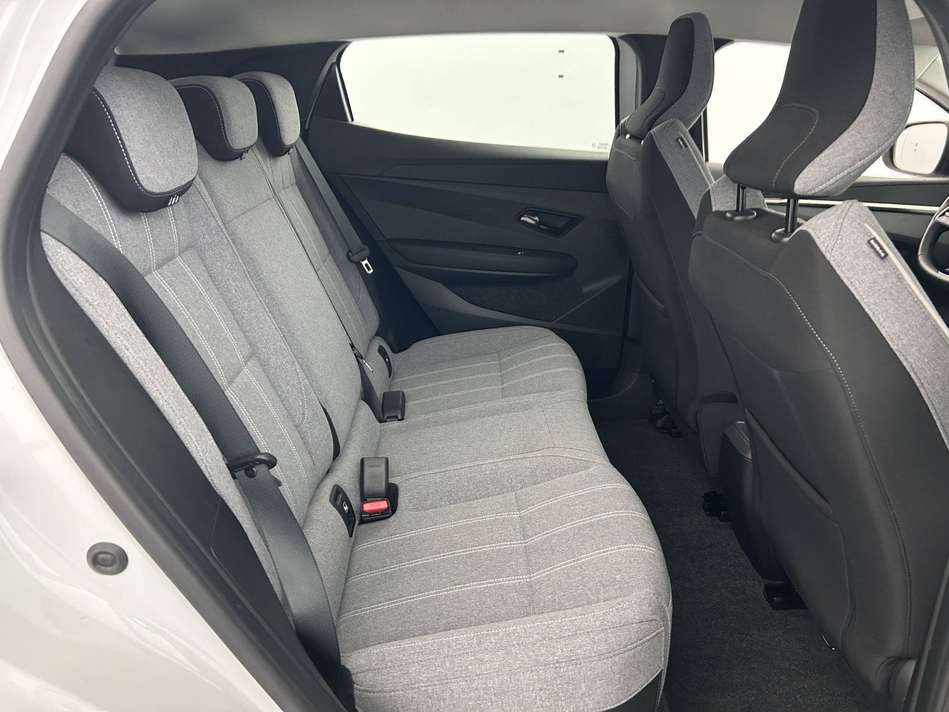 Vente en ligne Renault Megane E-Tech  EV40 130ch standard charge au prix de 18 690 €