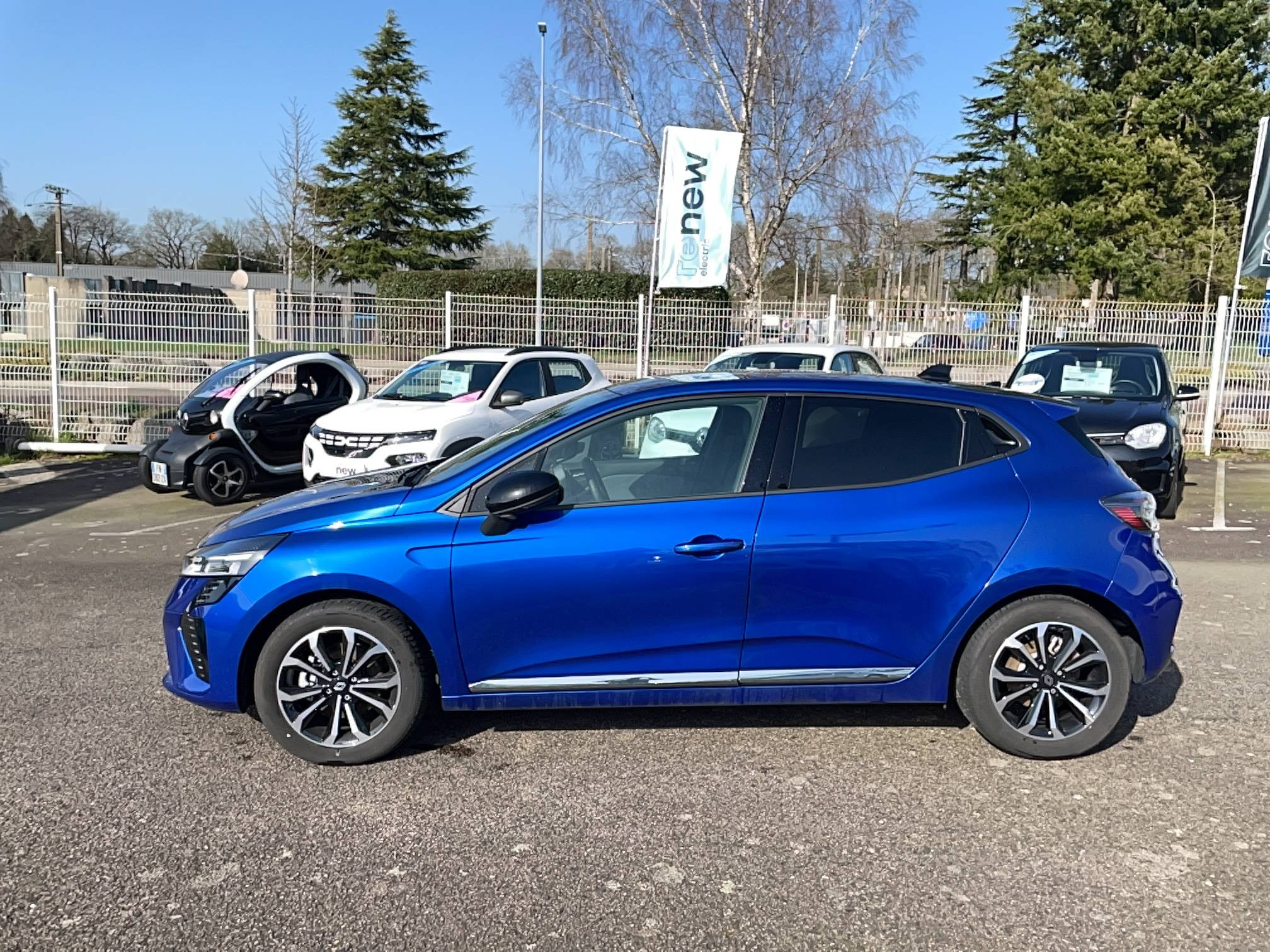 Renault Clio 5 Clio E-Tech full hybrid 145 ch GSR2 occasion de 2025 en vente à Ploërmel