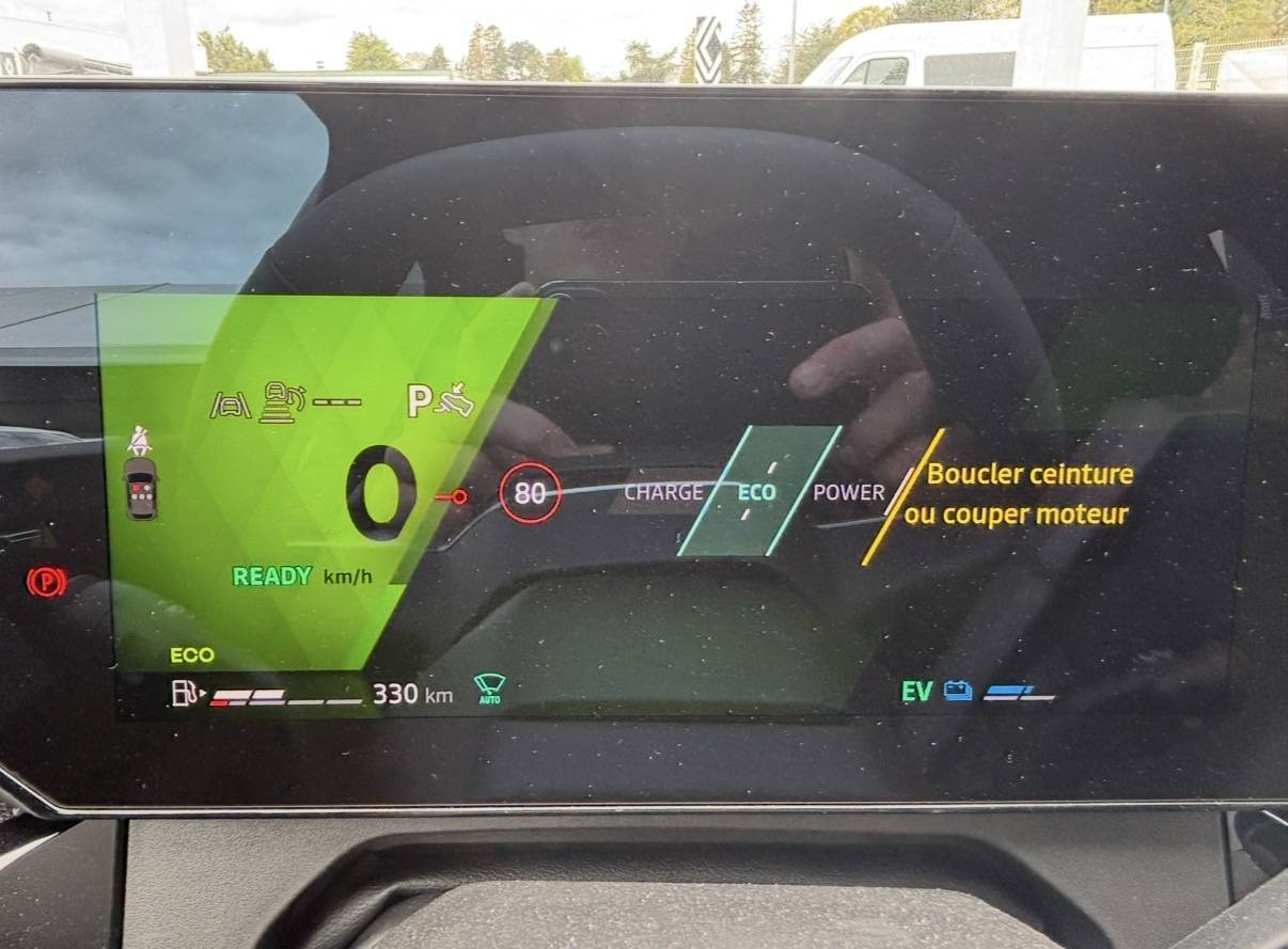 Vente en ligne Renault Clio 6 Clio E-Tech full hybrid 160 ch au prix de 25 990 €
