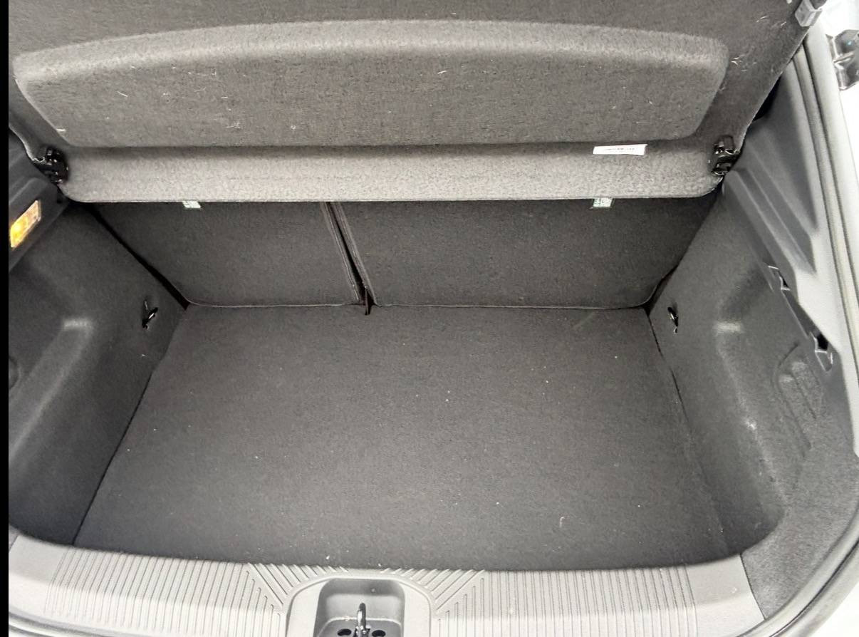 Vente en ligne Renault Clio 6 Clio E-Tech full hybrid 160 ch au prix de 25 990 €