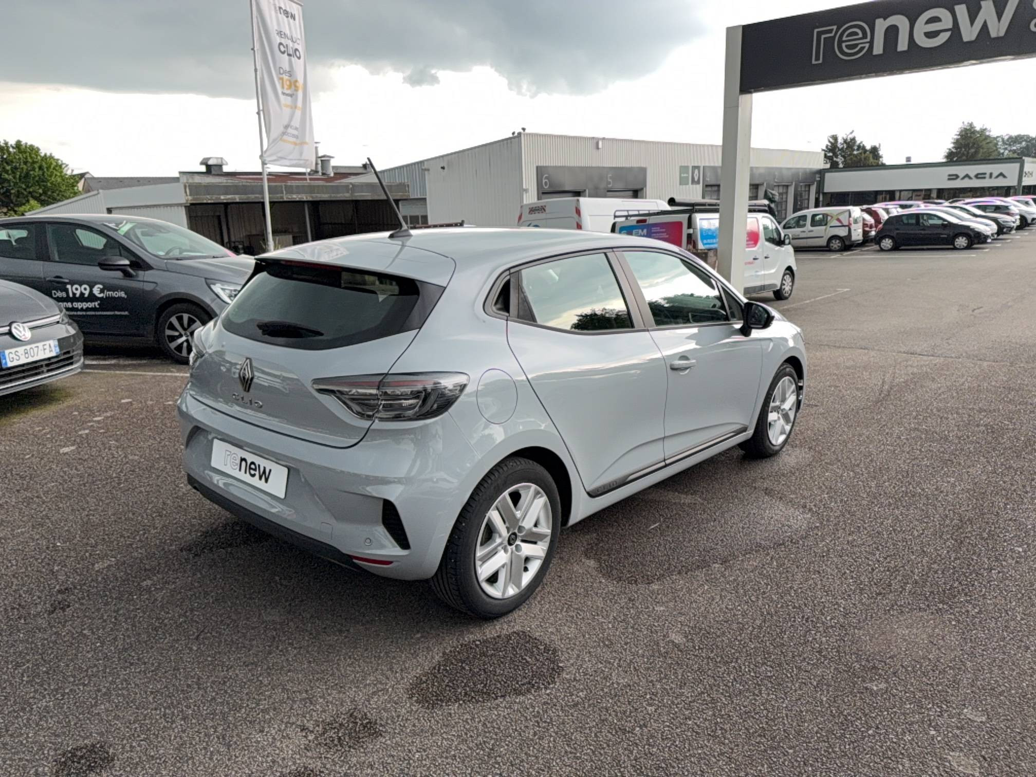 Vente en ligne Renault Clio 5 Clio Blue dCi 100 ch GSR2 au prix de 15 290 €